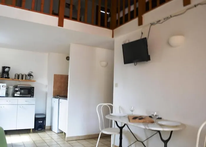 2 Pieces Mezzanine 5 Couchages Sur Ar190-022 Apartman *