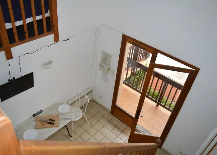 Apartman 2 Pieces Mezzanine 5 Couchages Sur Ar190-022 *